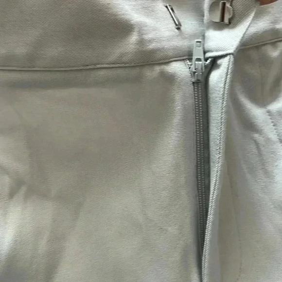 ❤️Host Picks❤️[14]Evelyn&Arthur Light Gray Cropped/Ankle Stretch Chino Pants - Picture 3 of 11